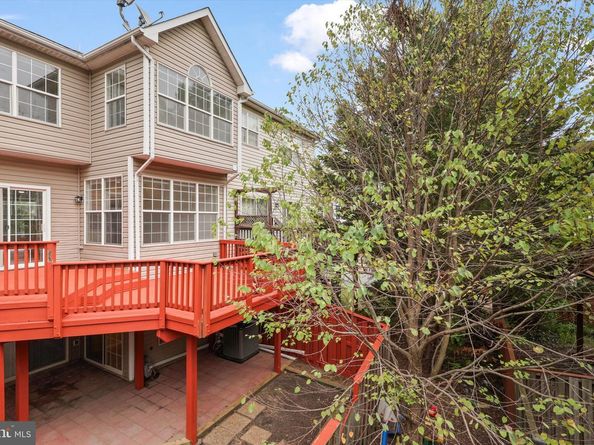 13210 Fox Ripple Ln Lane, Herndon VA 20171