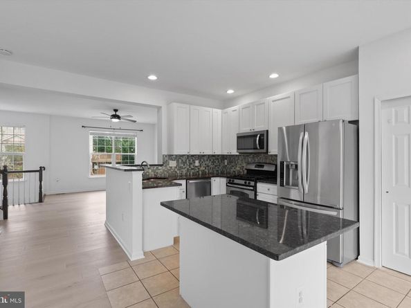 13210 Fox Ripple Ln Lane, Herndon VA 20171