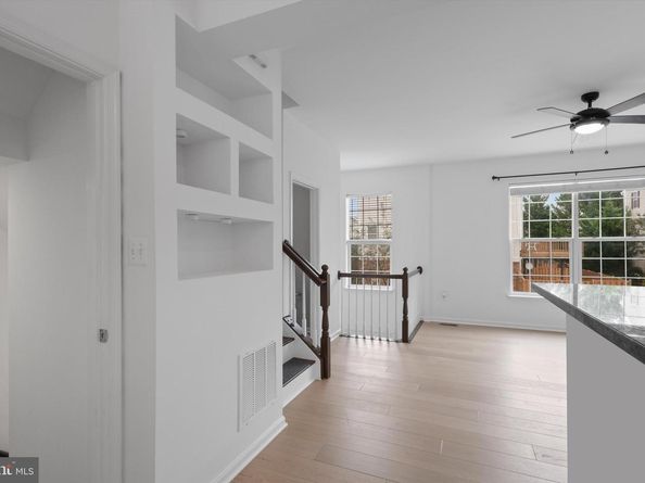 13210 Fox Ripple Ln Lane, Herndon VA 20171