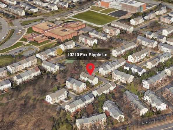 13210 Fox Ripple Ln Lane, Herndon VA 20171