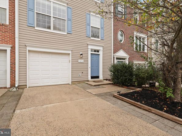 13210 Fox Ripple Ln Lane, Herndon VA 20171