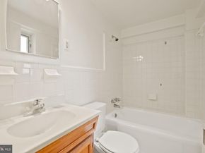 5315 Connecticut Avenue NW 607, Washington DC 20015
