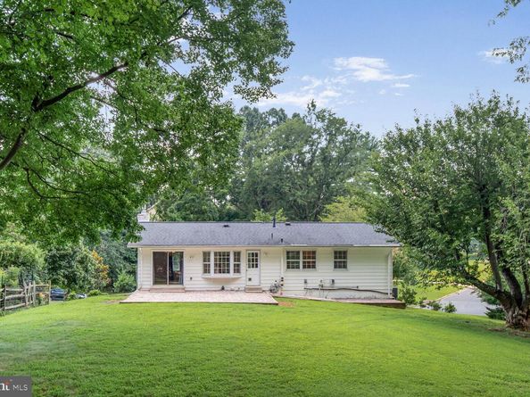 11733 Ambleside Drive, Potomac MD 20854