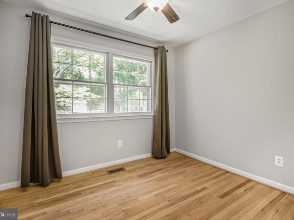 11733 Ambleside Drive, Potomac MD 20854