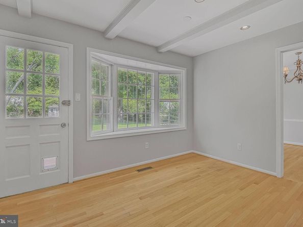 11733 Ambleside Drive, Potomac MD 20854