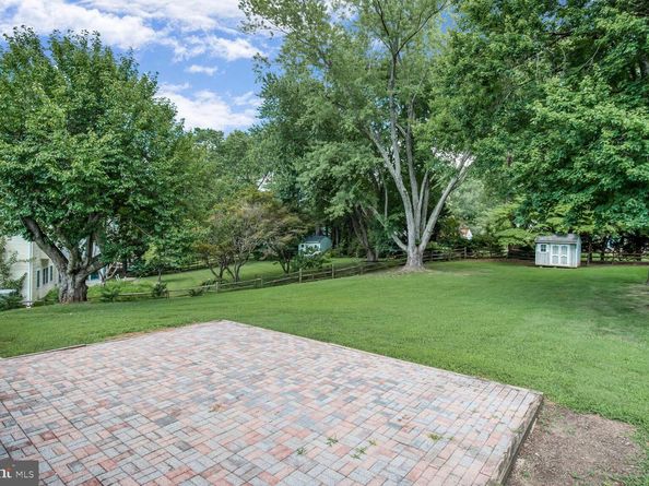 11733 Ambleside Drive, Potomac MD 20854