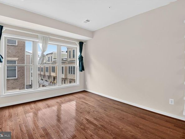 2855 Chancellors Way NE, Washington DC 20017