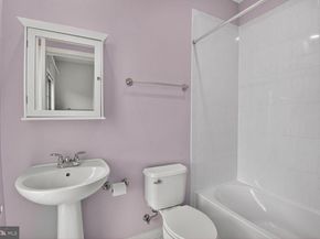 2855 Chancellors Way NE, Washington DC 20017