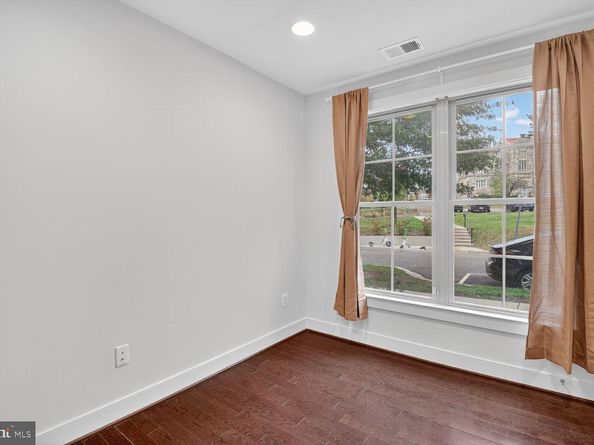 2855 Chancellors Way NE, Washington DC 20017