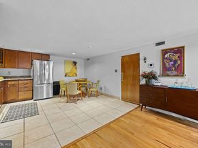 826 S 2nd Street 3, Philadelphia PA 19147