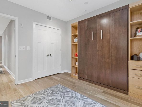 1610 N Queen Street 211, Arlington VA 22209