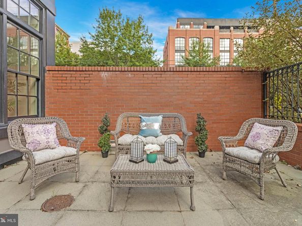 1610 N Queen Street 211, Arlington VA 22209