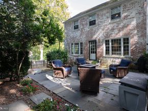 2460 N Utah Street, Arlington VA 22207