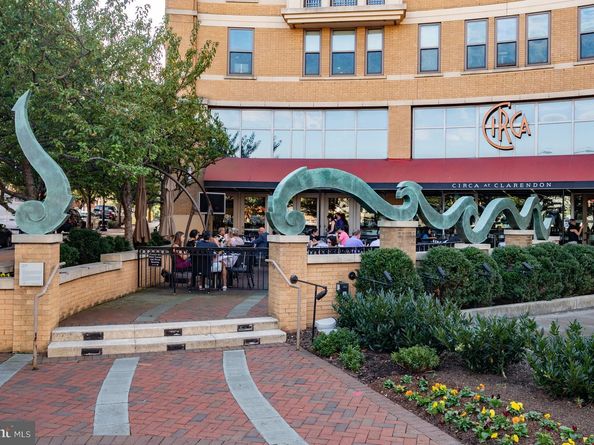 2460 N Utah Street, Arlington VA 22207