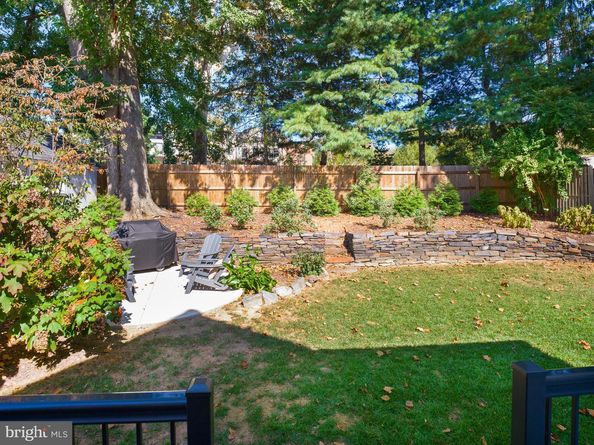 11 Shirley Road, Narberth PA 19072