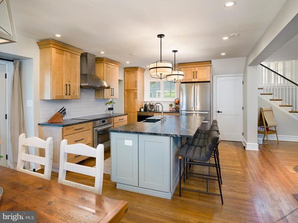 11 Shirley Road, Narberth PA 19072