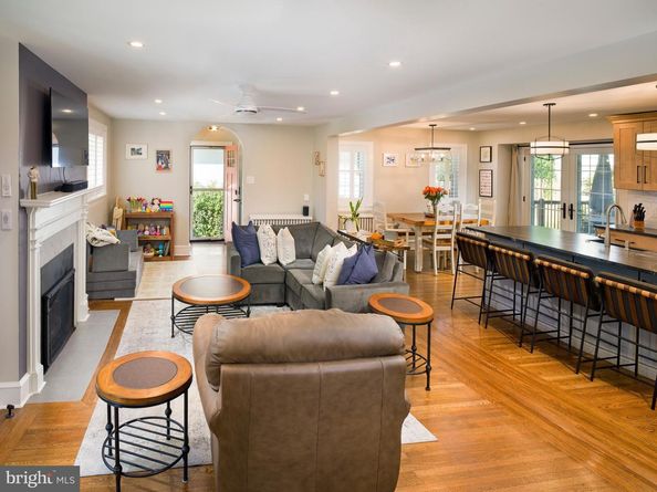 11 Shirley Road, Narberth PA 19072