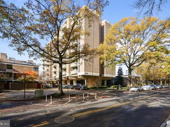 1245 4TH Street SW