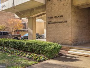 1245 4TH Street SW E106, Washington DC 20024