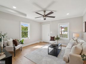 4914 22nd Street N, Arlington VA 22207