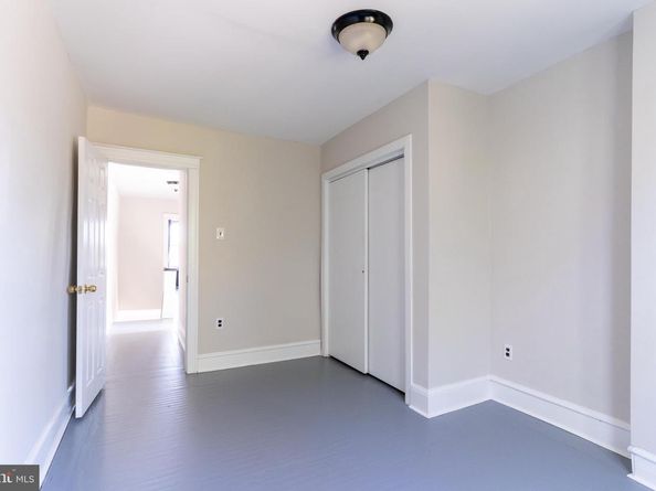 401 E Sharpnack Street, Philadelphia PA 19119