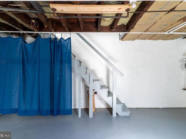 401 E Sharpnack Street, Philadelphia PA 19119