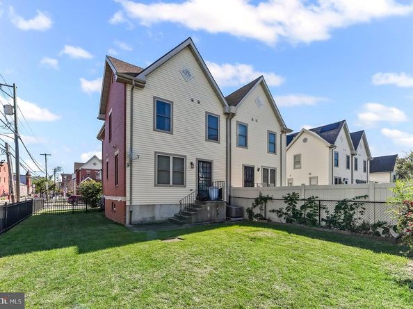 1416 N Gratz Street, Philadelphia PA 19121