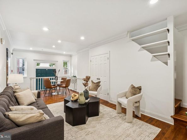 755 S 3rd Street A, Philadelphia PA 19147