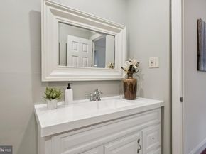 755 S 3rd Street A, Philadelphia PA 19147
