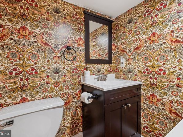 755 S 3rd Street A, Philadelphia PA 19147