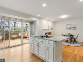 4416 S Pershing Court, Arlington VA 22204