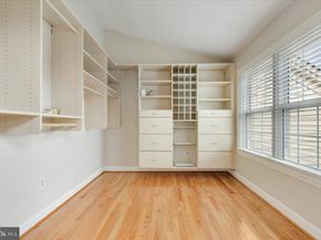 4416 S Pershing Court, Arlington VA 22204