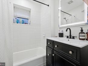 1709 Christian Street, Philadelphia PA 19146