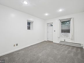 1709 Christian Street, Philadelphia PA 19146