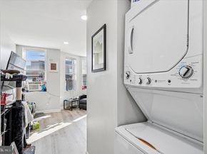 1709 Christian Street, Philadelphia PA 19146