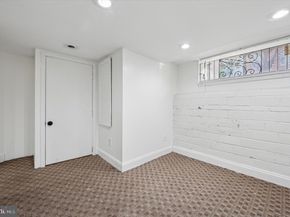 1709 Christian Street, Philadelphia PA 19146
