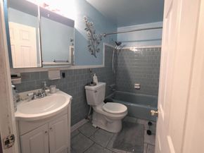 2109 S Lowell Street, Arlington VA 22204