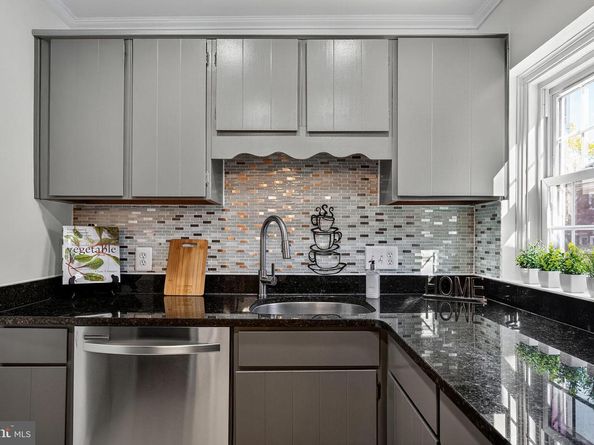 2949 S Columbus Street A2, Arlington VA 22206