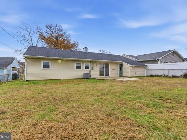 831 Trenton Road, Fairless Hills PA 19030