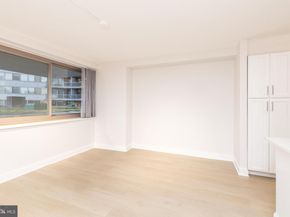 2401 Pennsylvania Avenue 3A10, Philadelphia PA 19130