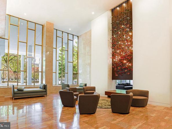 2401 Pennsylvania Avenue 3A10, Philadelphia PA 19130