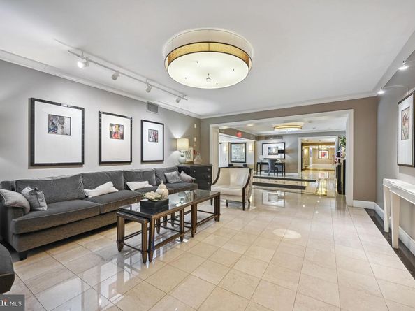 4601 N Park Avenue 1218T, Chevy Chase MD 20815