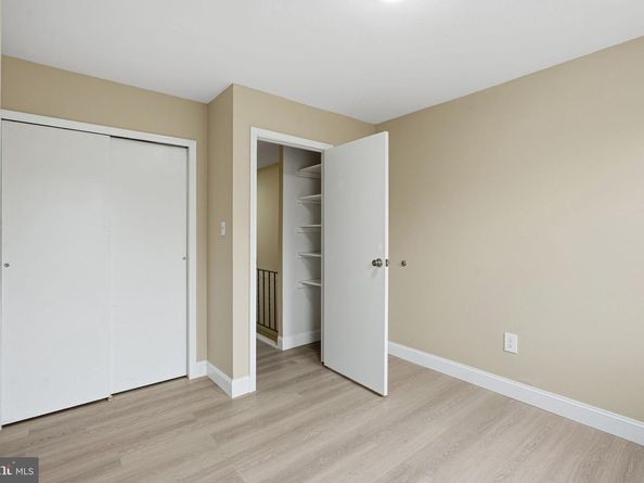 1519 W Thompson Street, Philadelphia PA 19121