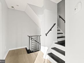 343 N Front Street C, Philadelphia PA 19106