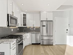 343 N Front Street C, Philadelphia PA 19106