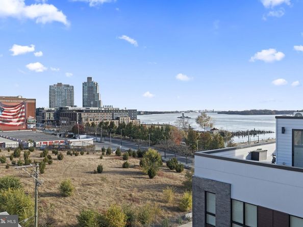 343 N Front Street C, Philadelphia PA 19106