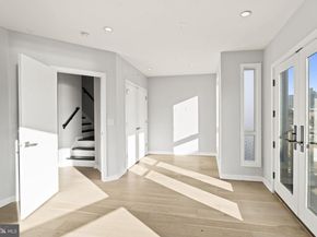 343 N Front Street C, Philadelphia PA 19106