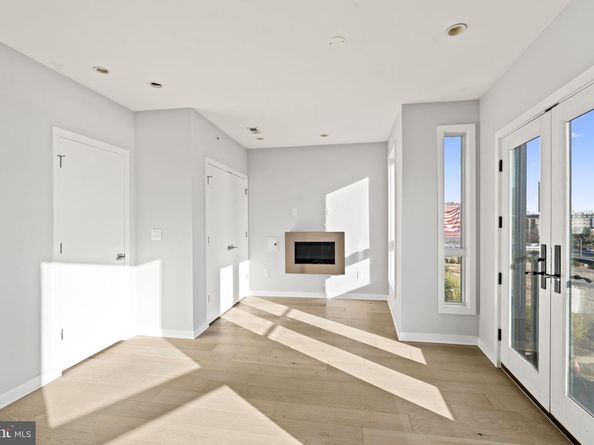 343 N Front Street C, Philadelphia PA 19106