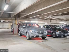 5300 Holmes Run Parkway 402, Alexandria VA 22304