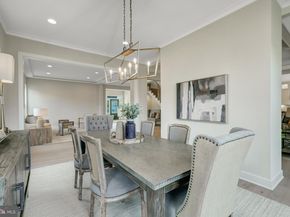 903 Hillcrest Drive SW, Vienna VA 22180